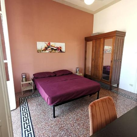 Ferienwohnung Il Tempo E La Stanza Palermo Exterior foto